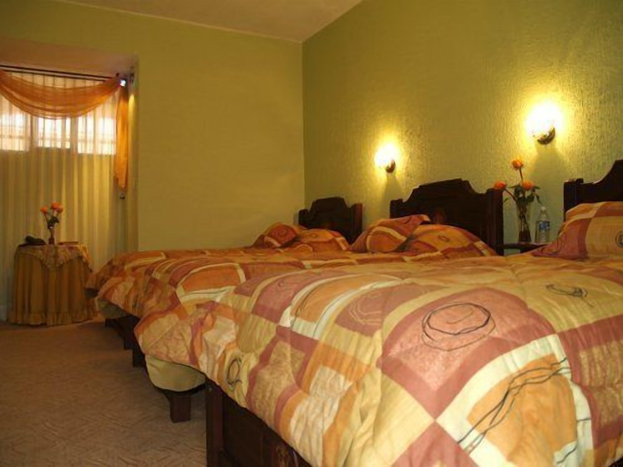 Hotel Catedral Quito Kültér fotó