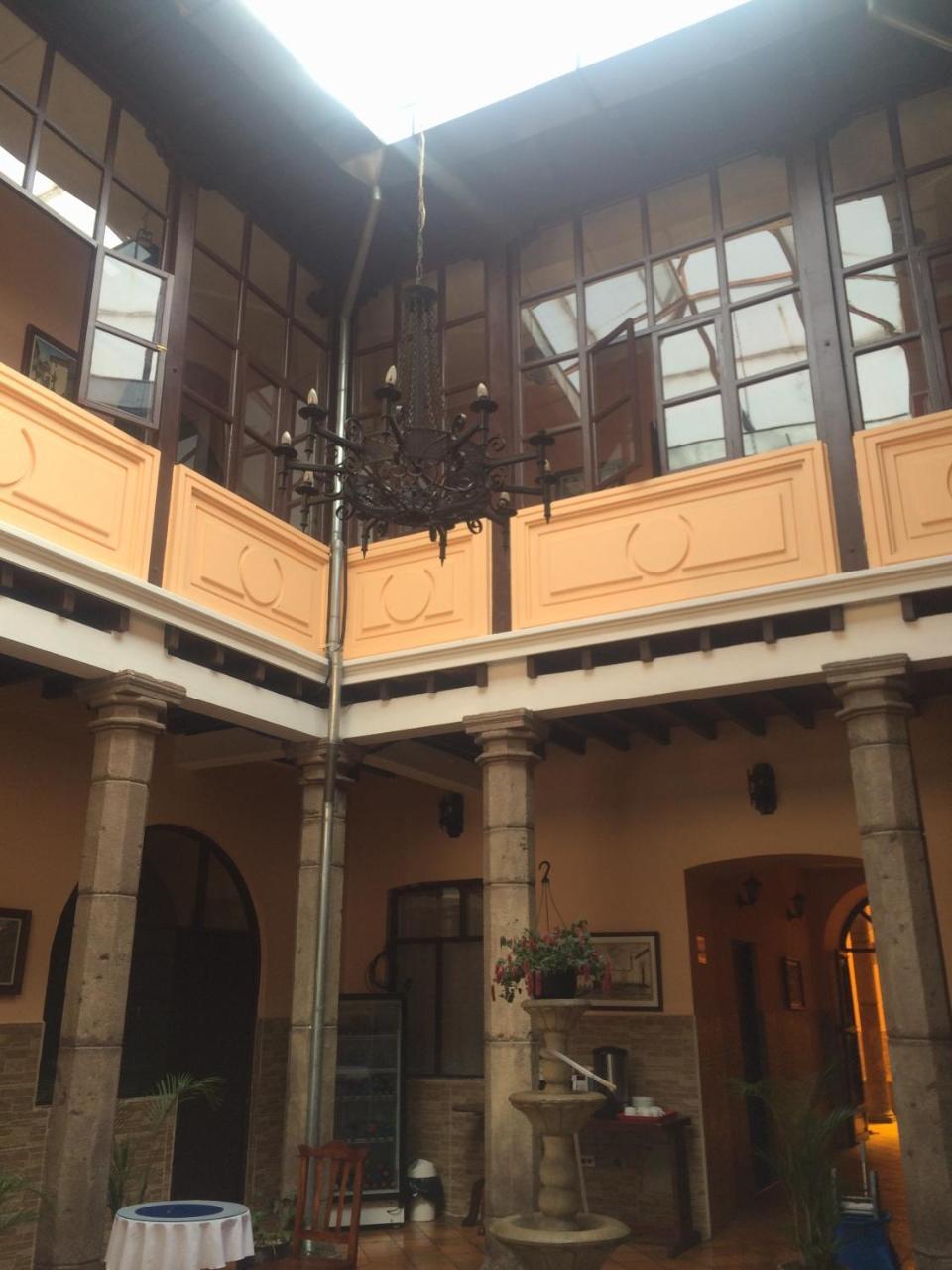 Hotel Catedral Quito Kültér fotó